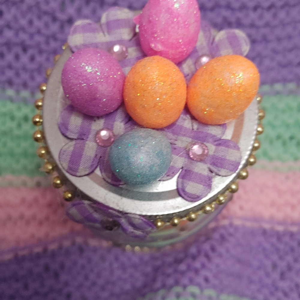 HANDMADE By Me. Colorful Glass Centerpiece (Runs On 2 AA batteries -included) - Picture 5 of 7